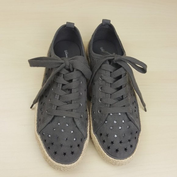 Universal Thread Star Cutout Espadrille Sneakers - Picture 6 of 8